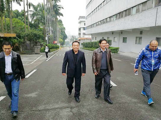 许镇江书记带队开展元旦春节前消防安全检查确保节日平安祥和