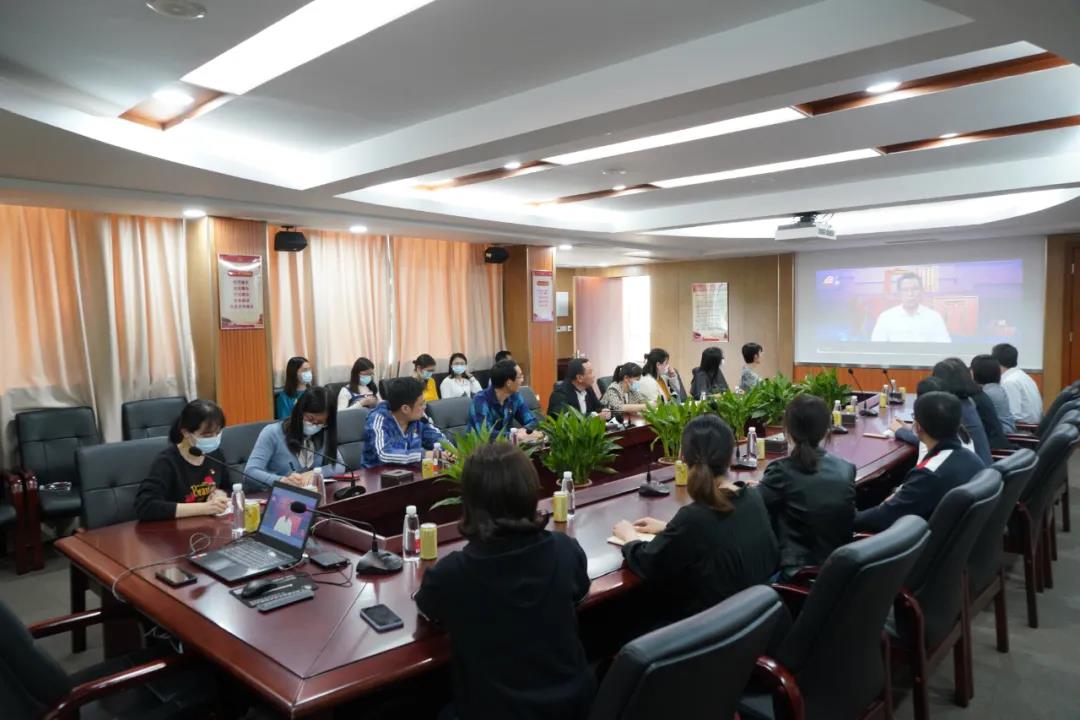 白云山制药总厂开展“弘扬广州好家风”活动